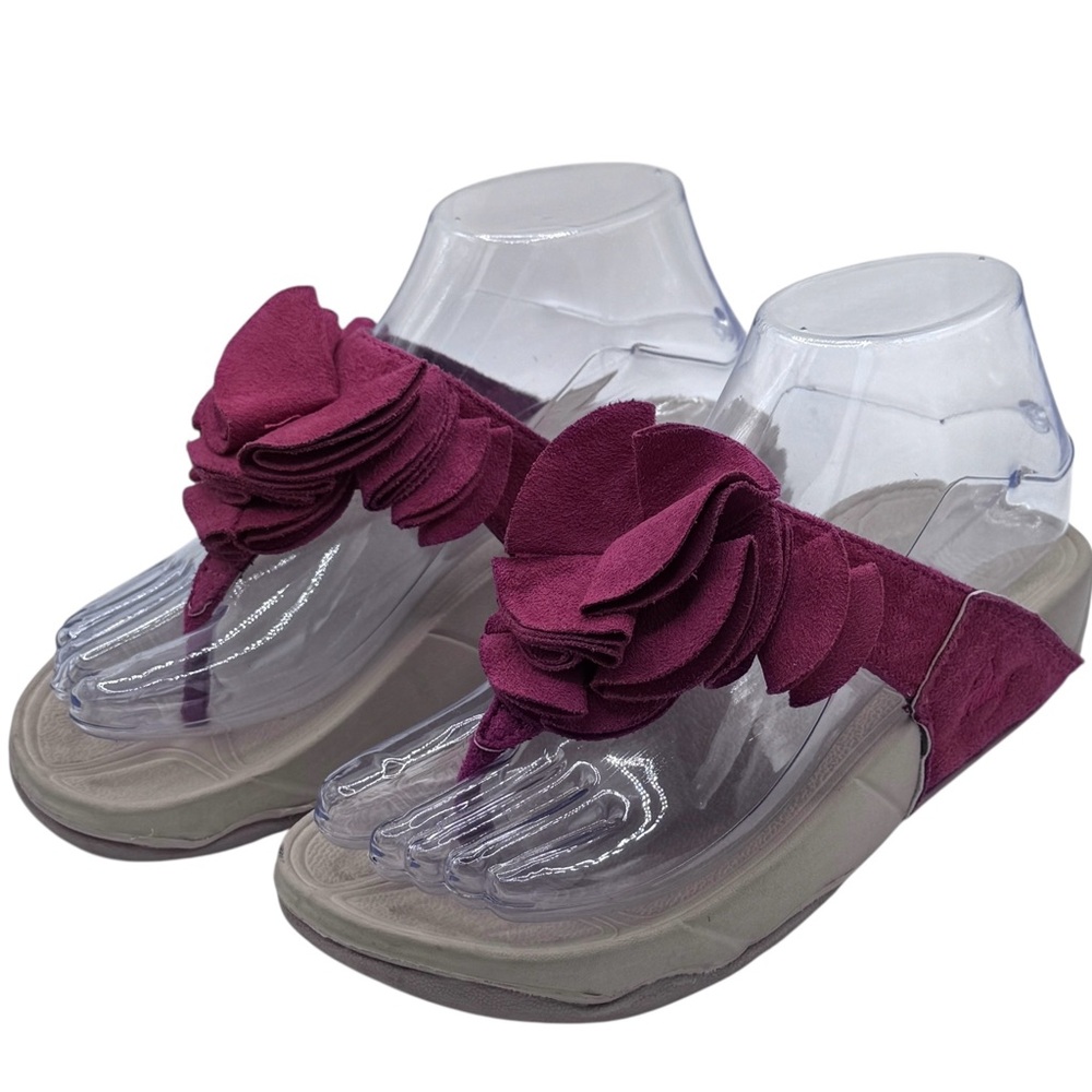 FitFlop Girl’s Magenta Leather Sandals with Floral Detail Size 4 - Picture 2 of 16